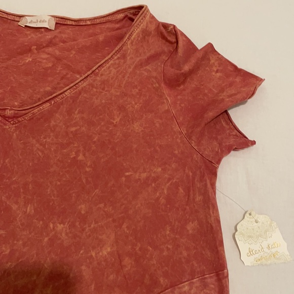 Dusty orange/cedar tee - Picture 2 of 2